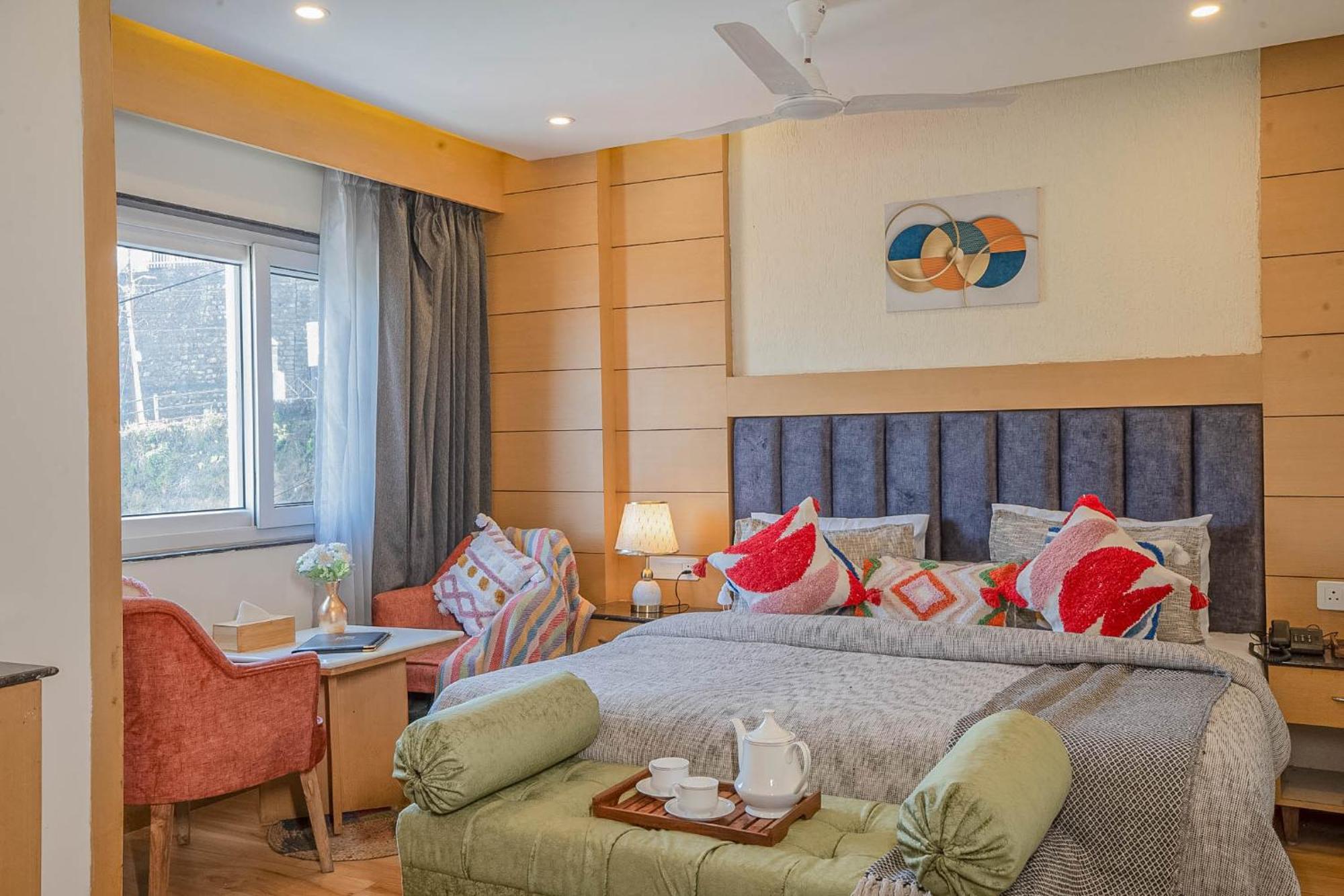 Super Hotel By Perfectstayz Mall Road 穆索里 客房 照片